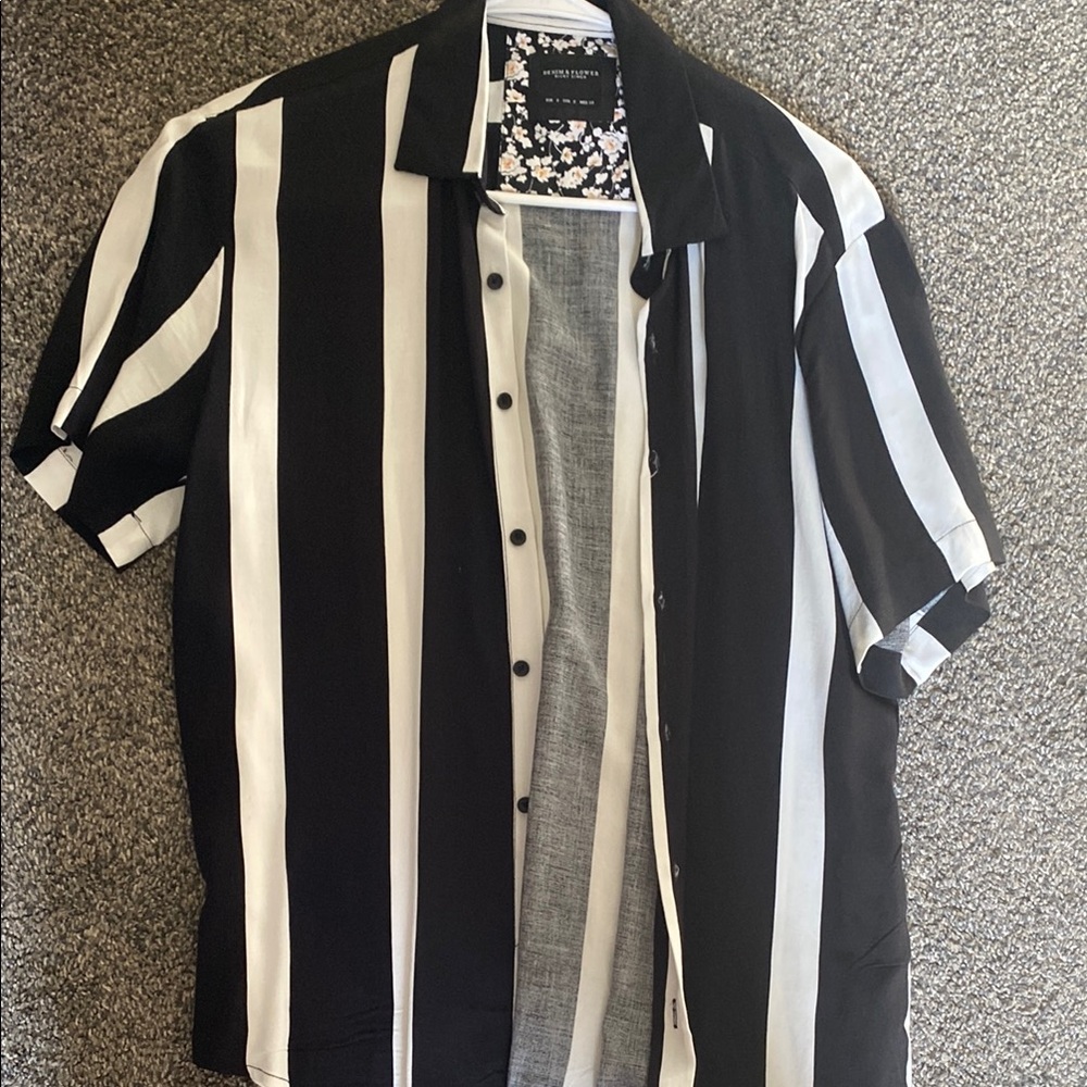 Denim & Flower Black and White Casual Button Down Shirt